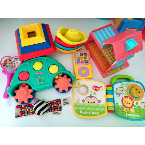 Bundle toys for baby/toddler set b